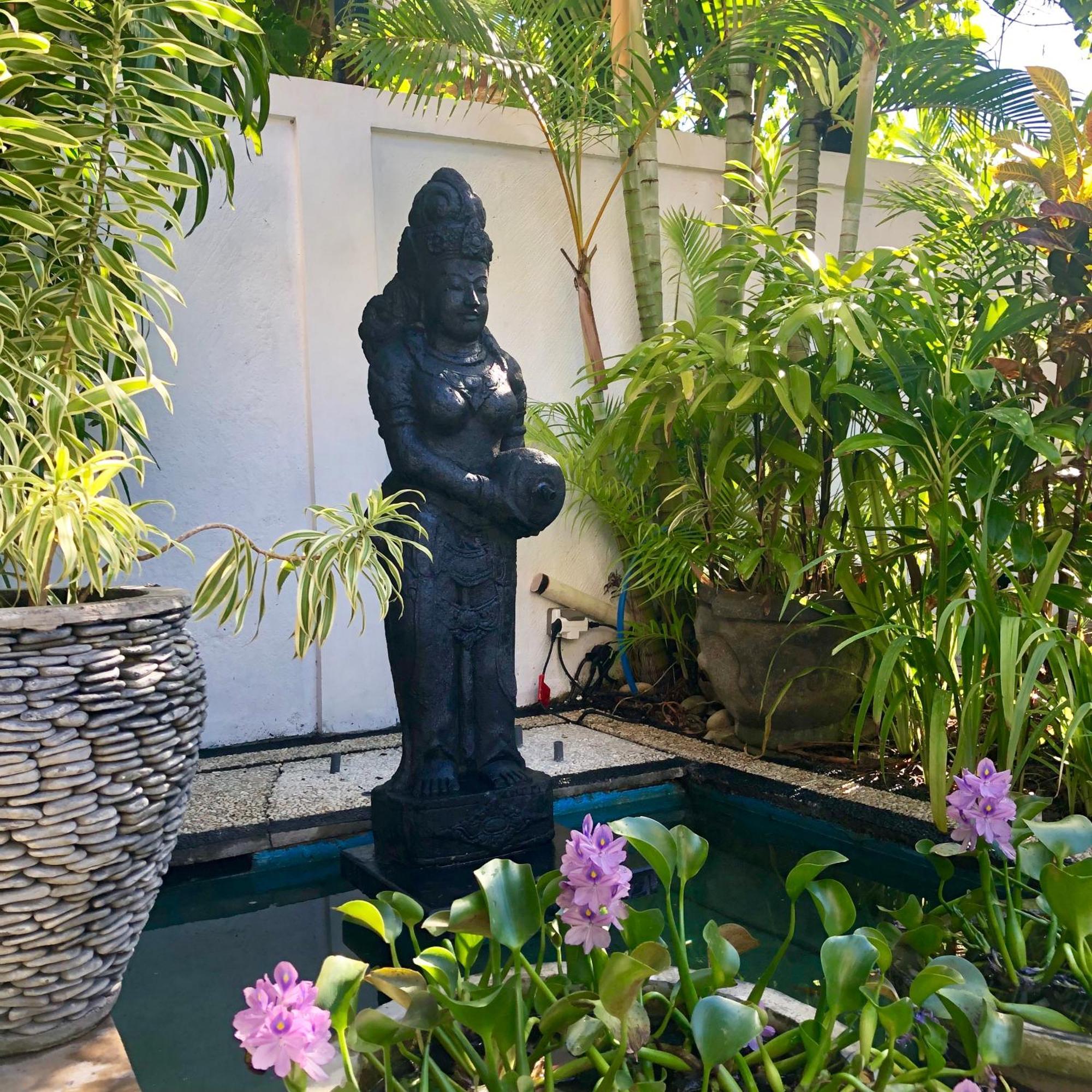 Villa Carissa Seminyak Centre, Bali By Le Ciel Hospitality 外观 照片